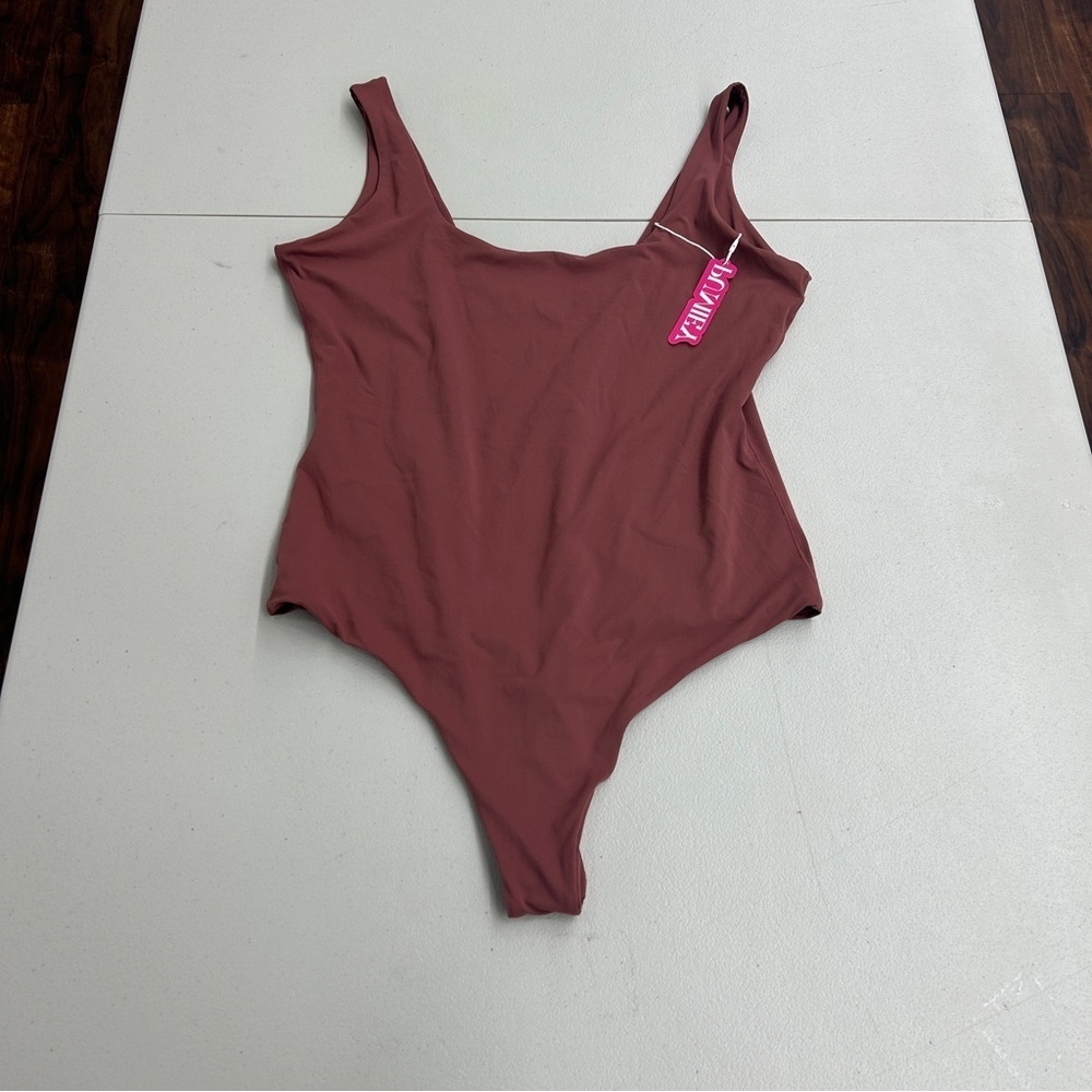 Pumiey Large Body Suit In Merlot